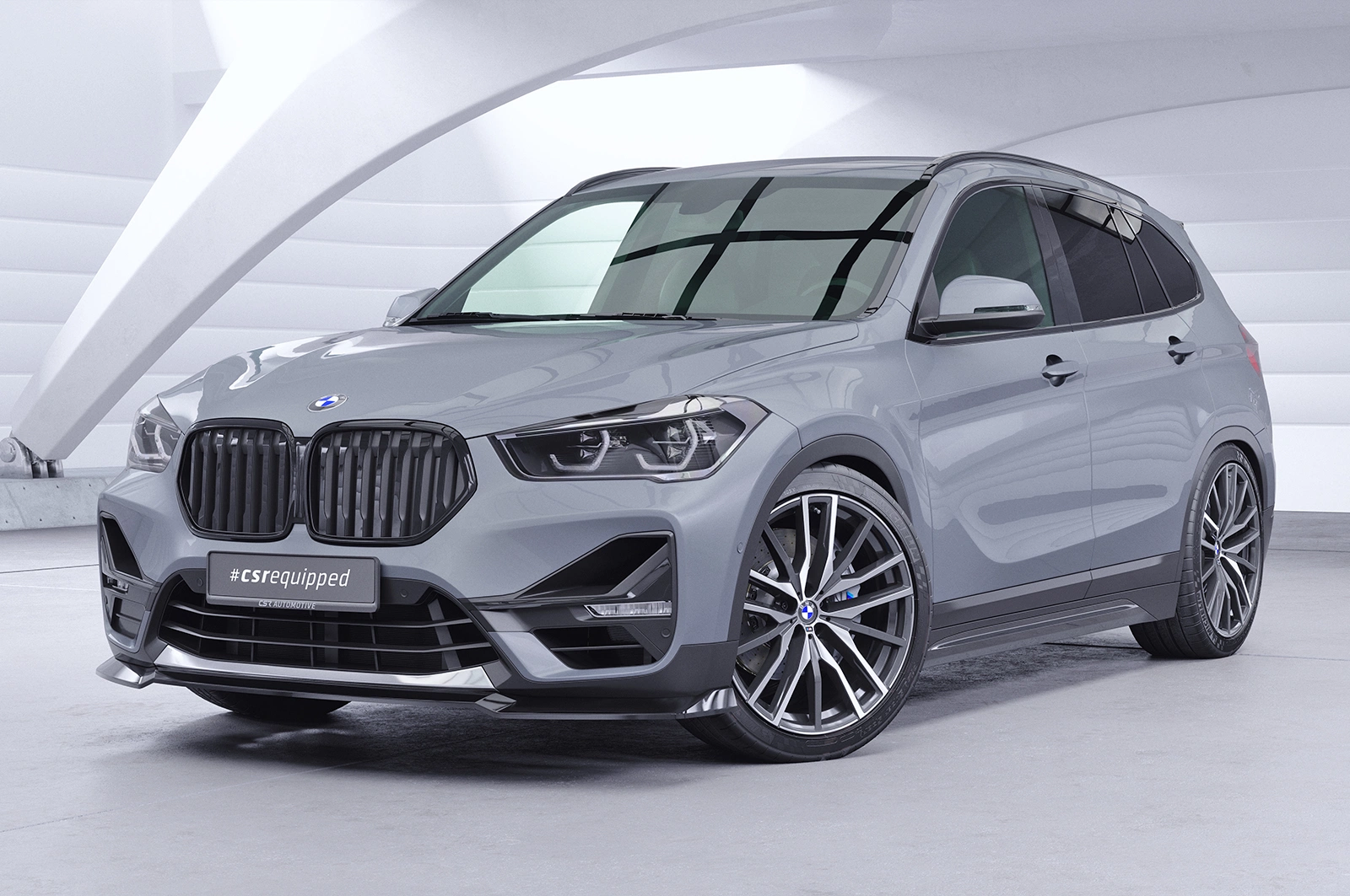 Voorspoiler BMW X1 (F48) glans zwart 2019–