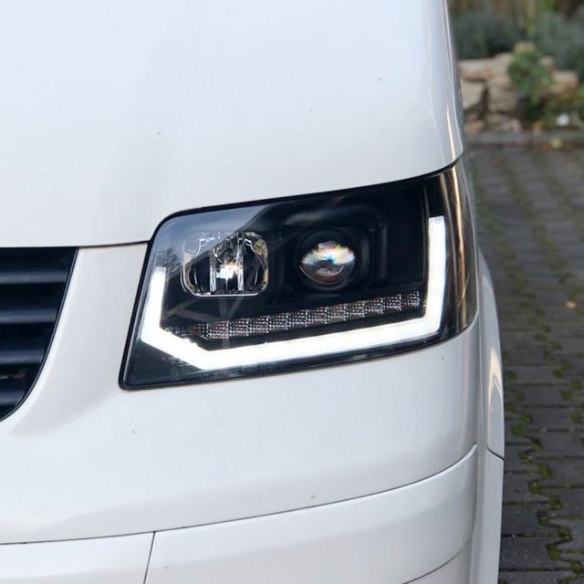 Koplampen VW T5 03-09 real DRL LED Dynamisch