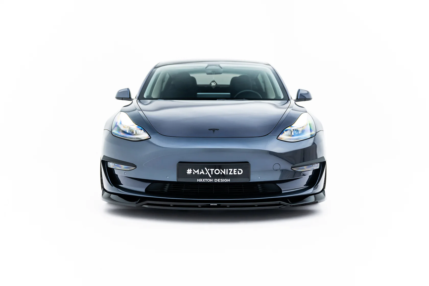 Bodykit Tesla Model 3 Maxton Glanzend zwart
