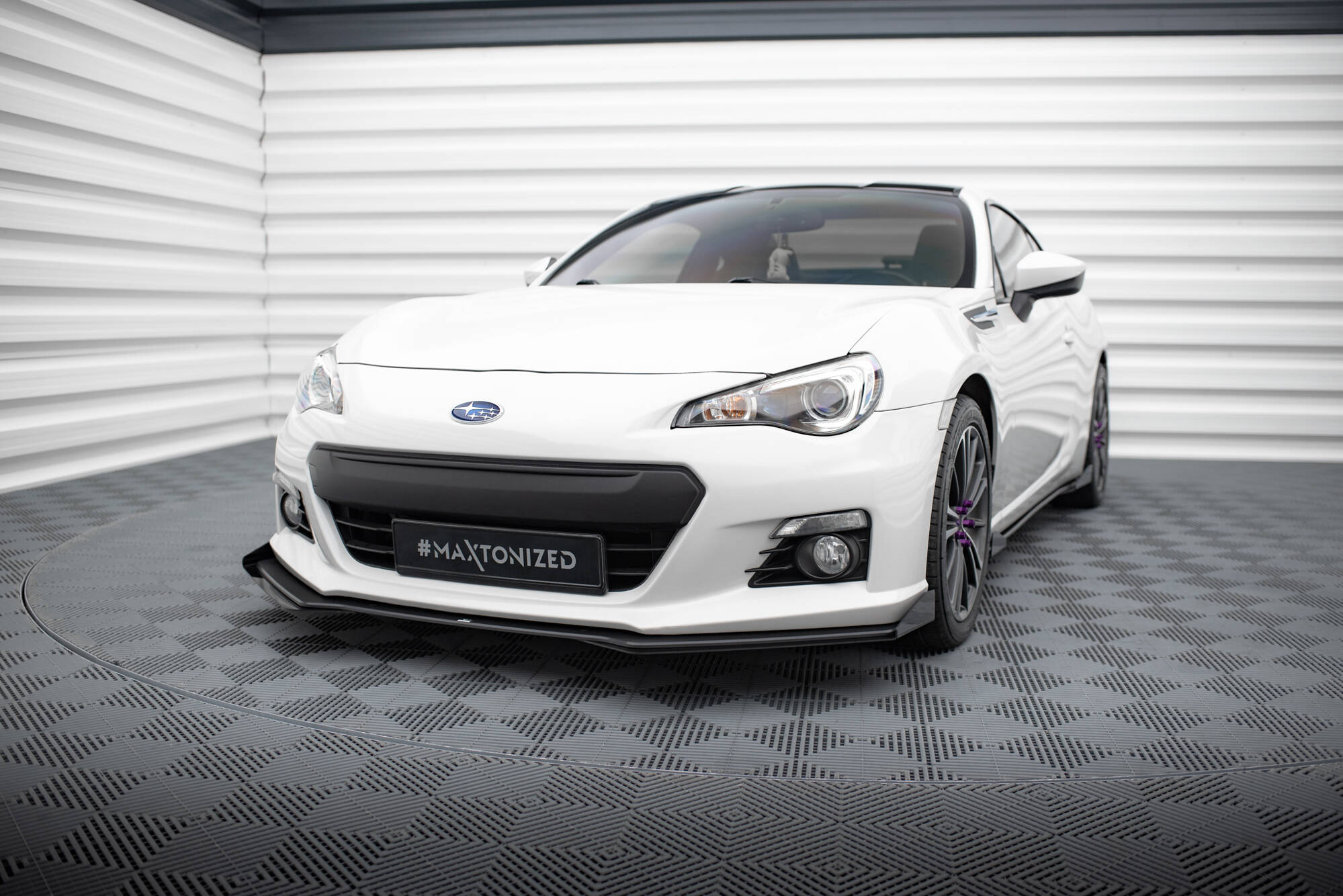 Street Pro Voorspoiler V.1 + Flaps Subaru BRZ MK1 Maxton Glanzend zwart