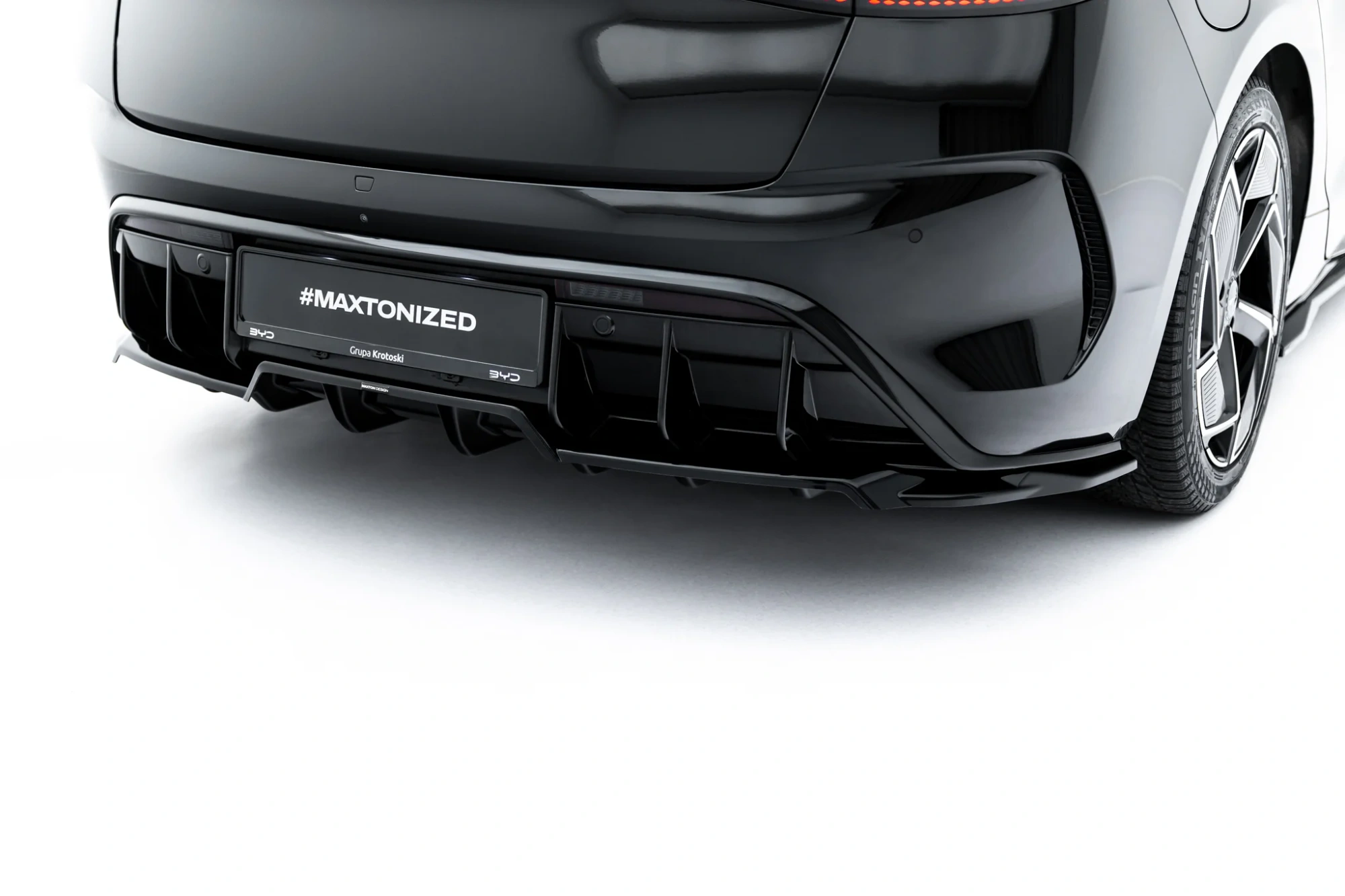 Bodykit BYD Seal Mk1 – Maxton Design Glans Zwart