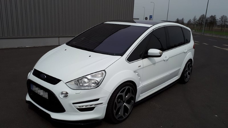 Voorspoiler Ford S-Max Titanium Mk1 FL Glanzend Zwart