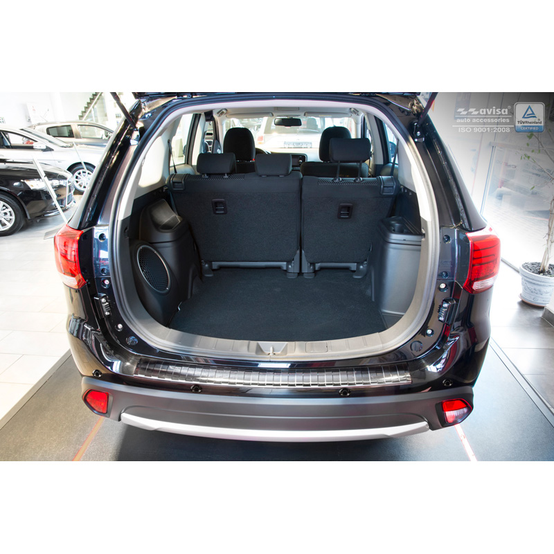 RVS Achterbumperprotector  Mitsubishi Outlander III Facelift 2015- 'Ribs' (met PDC uitsparing)