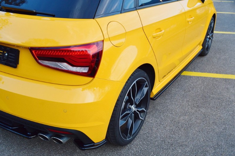 Zijskirts diffuser Audi S1 8X glanzend zwart
