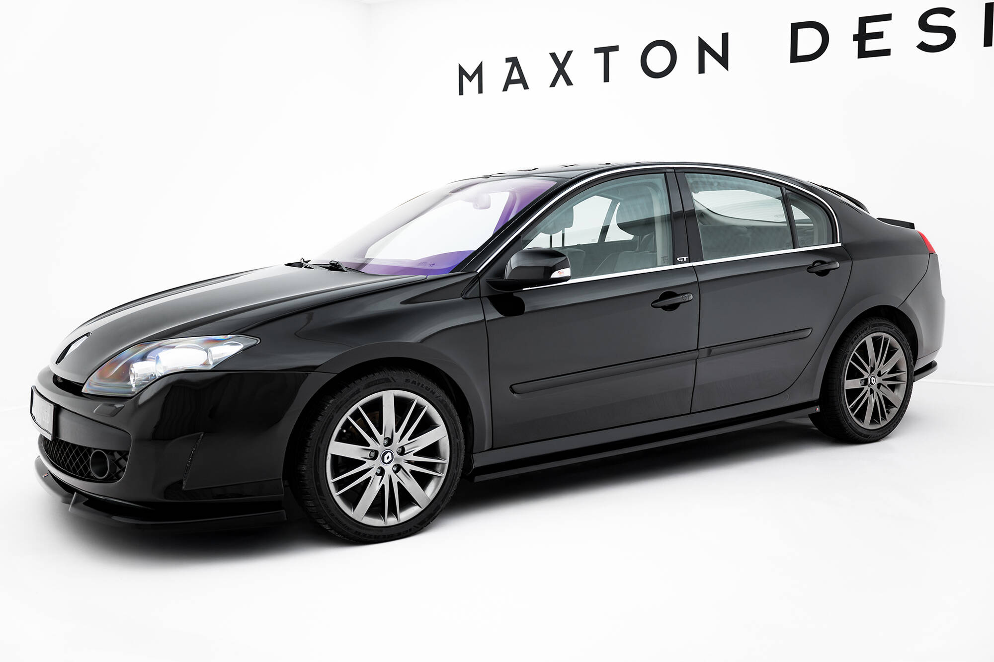 Bodykit – Renault Laguna Hatchback GT Mk3 (2008–2010)