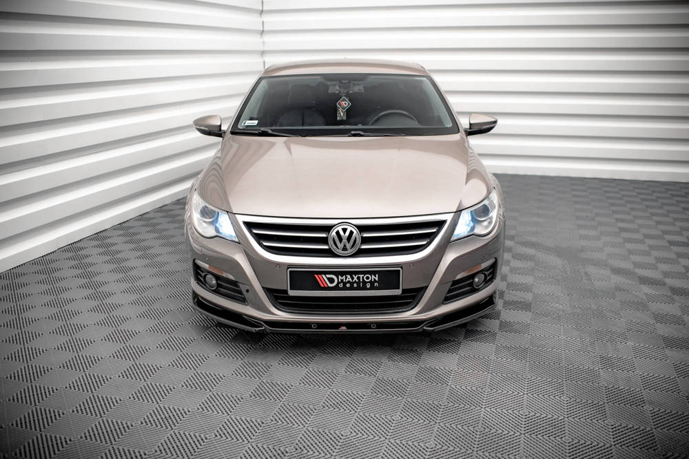 Voorspoiler V.4 VW Passat CC Maxton Glans Zwart
