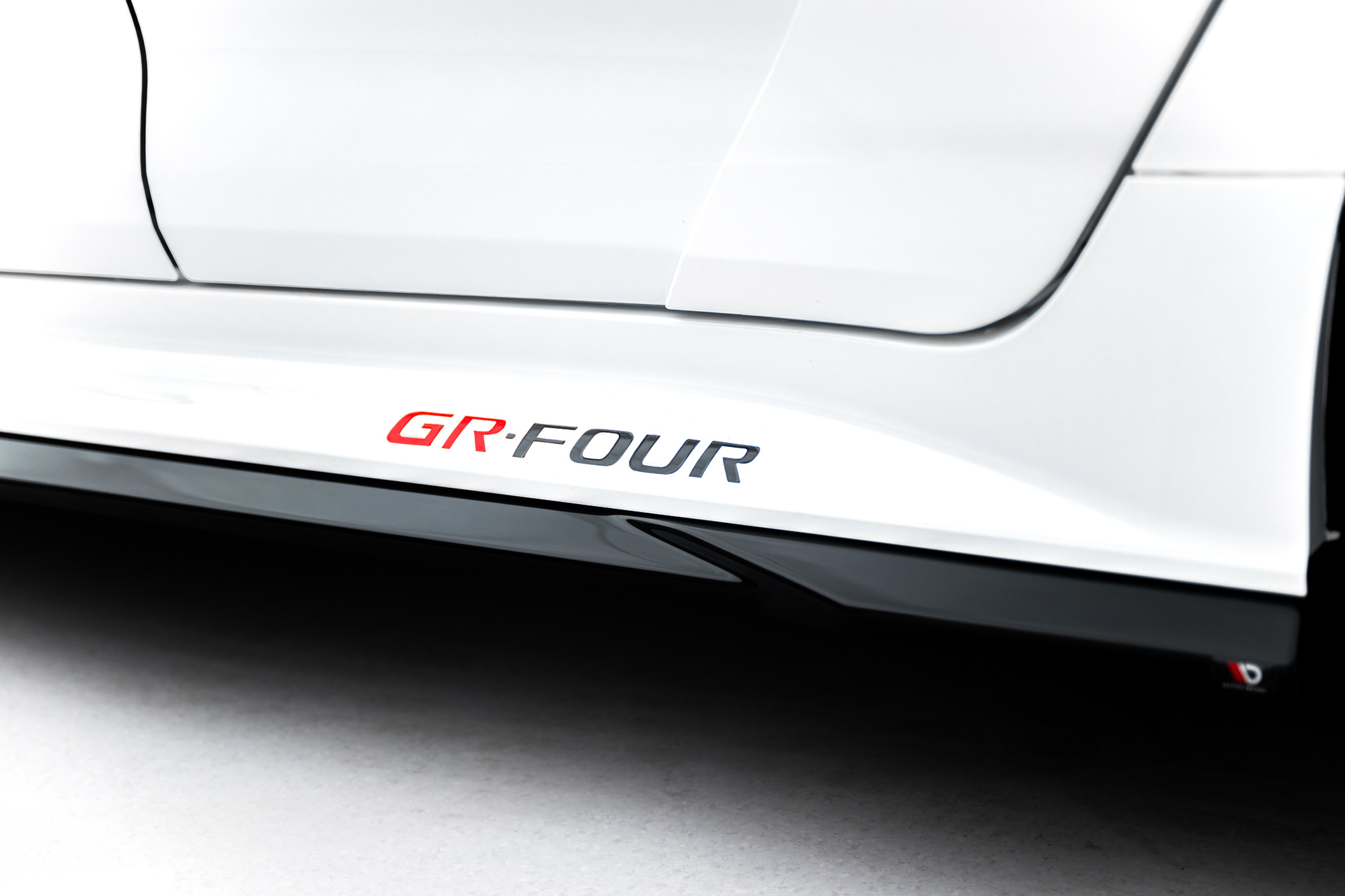 Bodykit Toyota GR Corolla Mk12 V.1 (2022–2024)