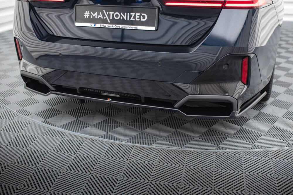 Achterskirts diffusors BMW 5 G60 M-pack V.1