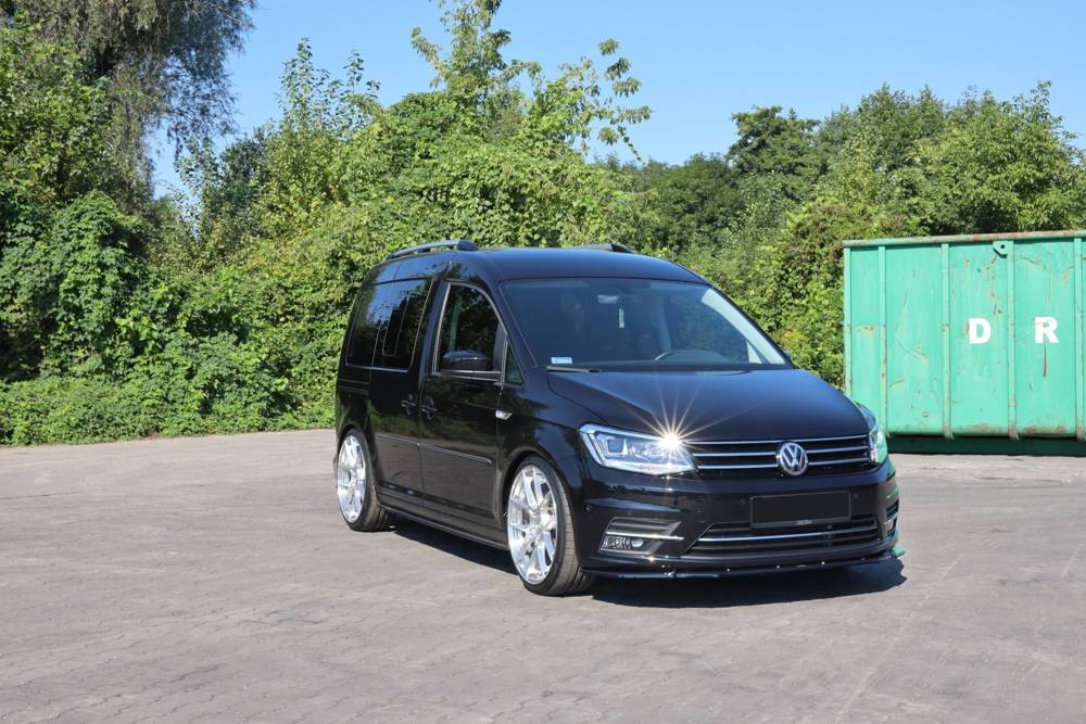 Voorspoiler VW Caddy Mk.4 Maxton Glans Zwart