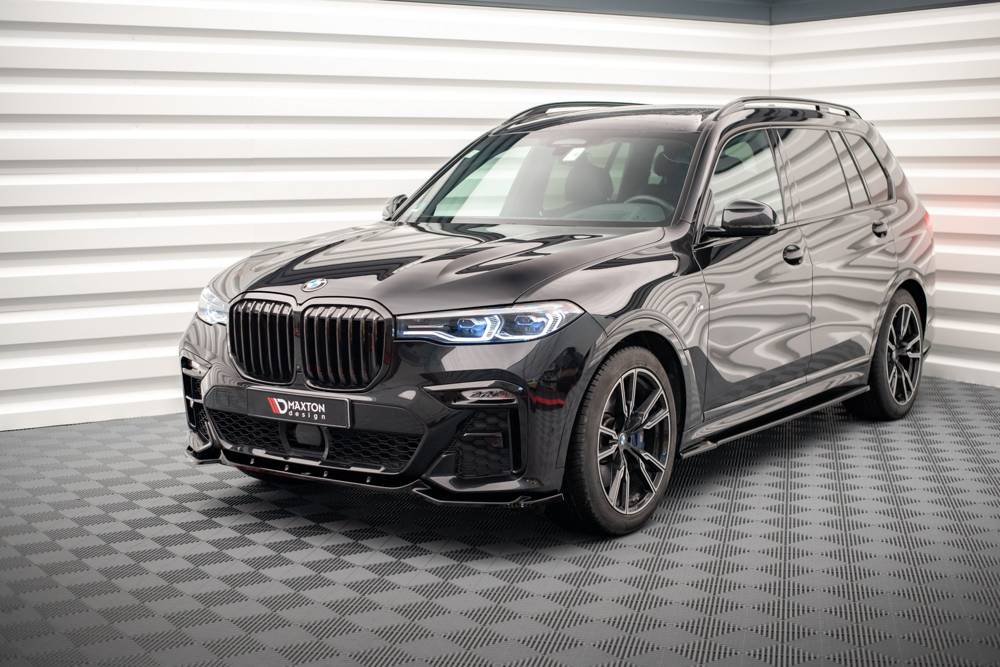 Voorspoiler V.3 BMW X7 G07 Maxton Glans Zwart