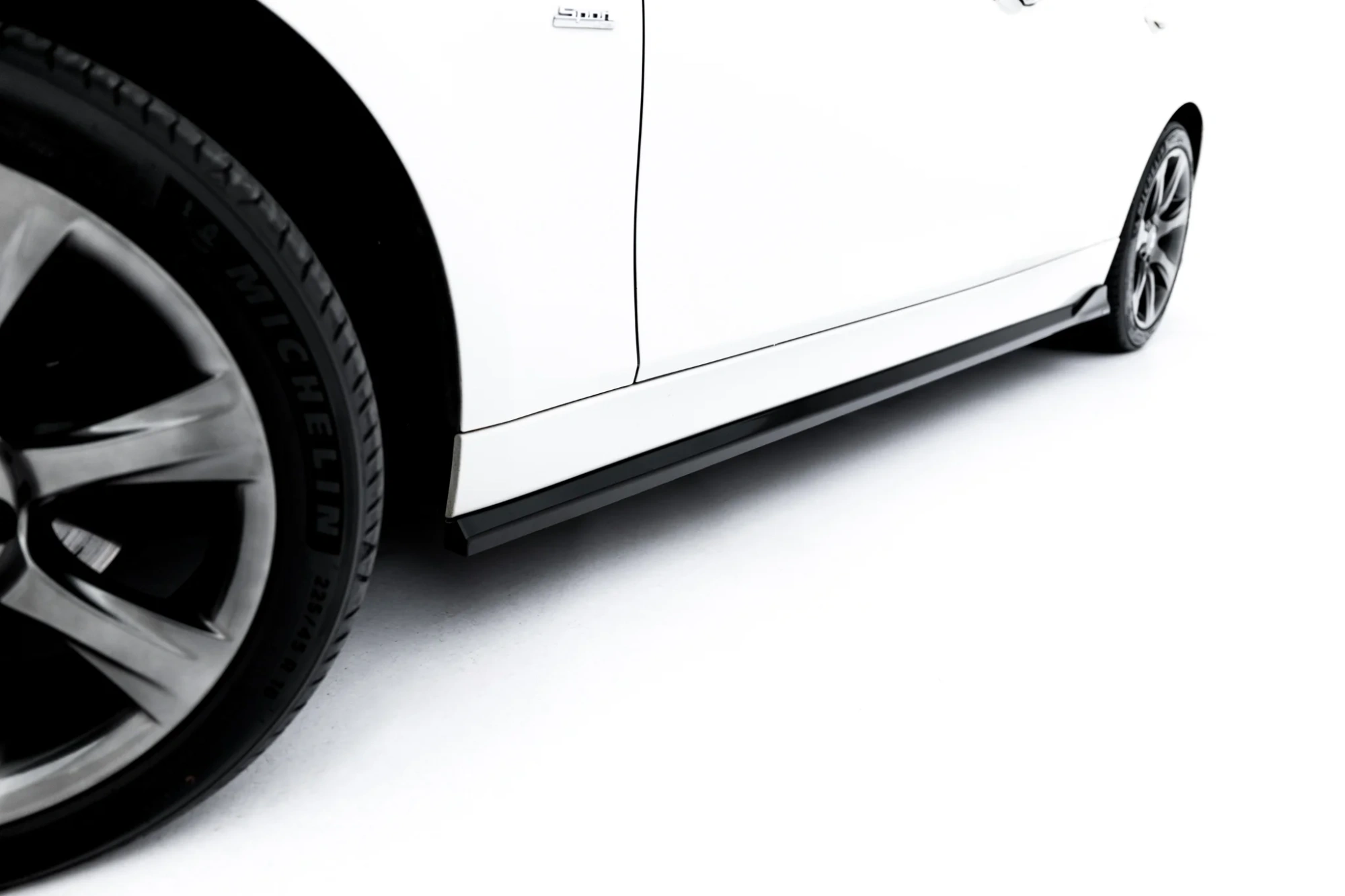 Side Skirts Diffusers BMW 3 Sportline Sedan / Touring F30 / F31 Maxton Glanzend Zwart