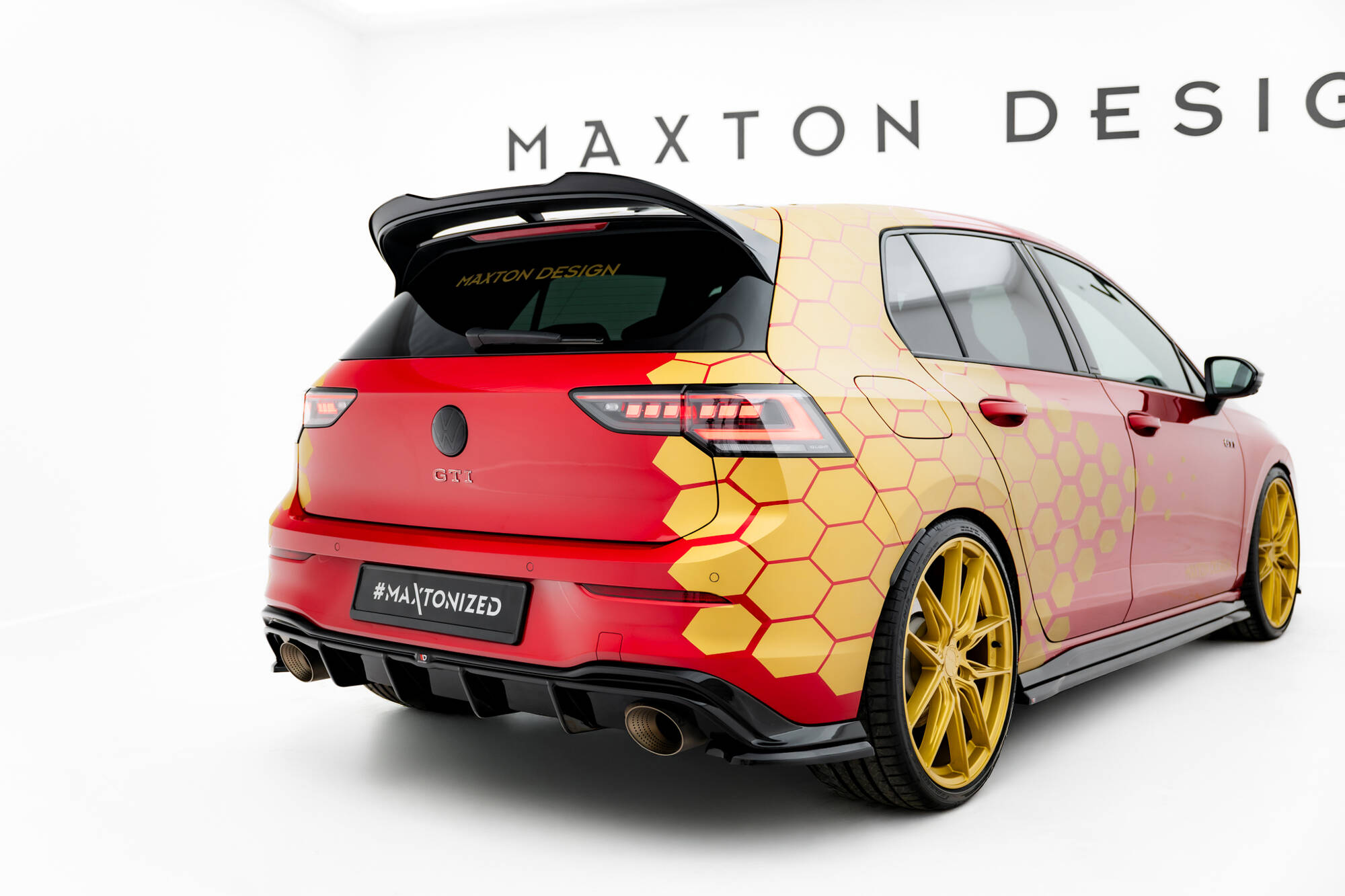 Bodykit V.2 Volkswagen Golf 8 GTI Clubsport Maxton Glanzend Zwart