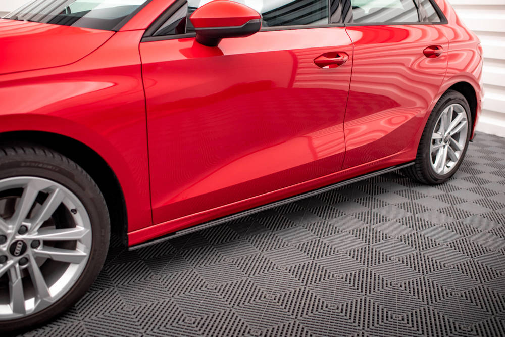 Zijskirts Street Pro Audi A3 8Y Maxton