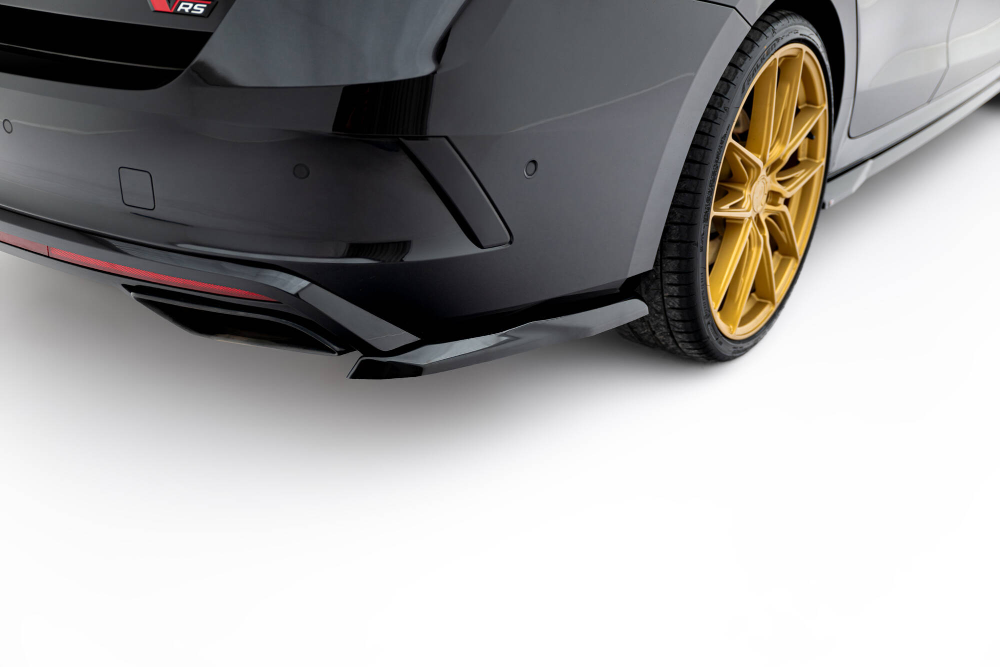 Achterzij Spoilers V.1 Skoda Octavia RS Liftback MK4 / MK4 Facelift Maxton Glanzend zwart
