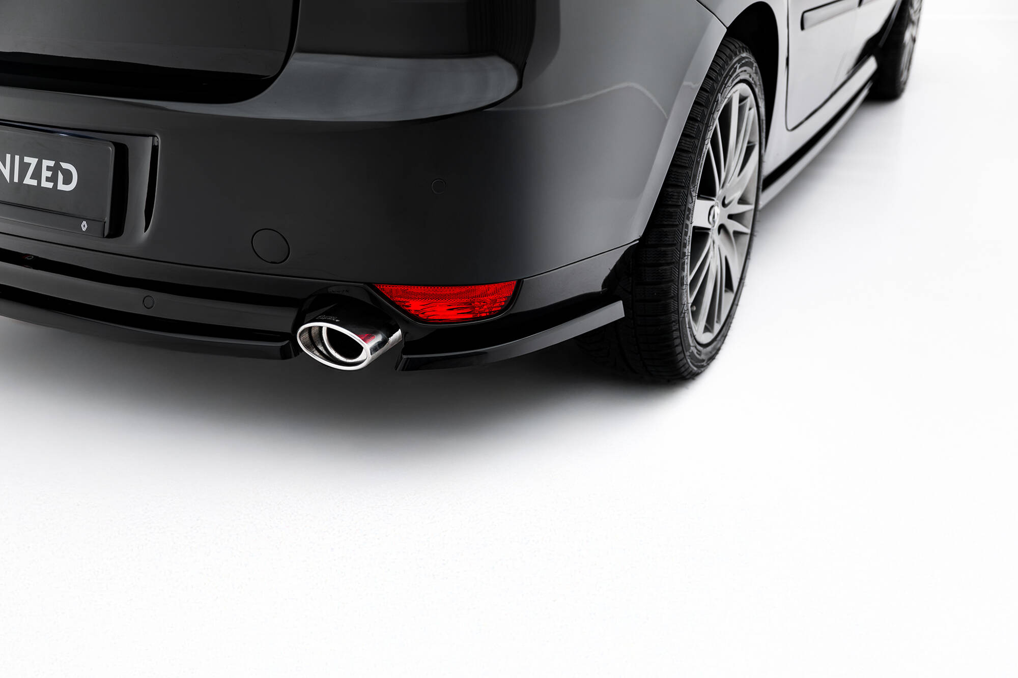 Bodykit – Renault Laguna Hatchback GT Mk3 (2008–2010)