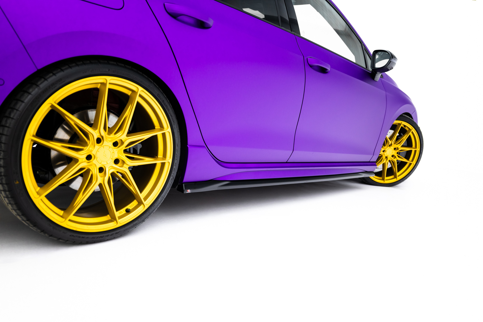 Bodykit V.2 Volkswagen Golf R Mk8 Facelift Maxton