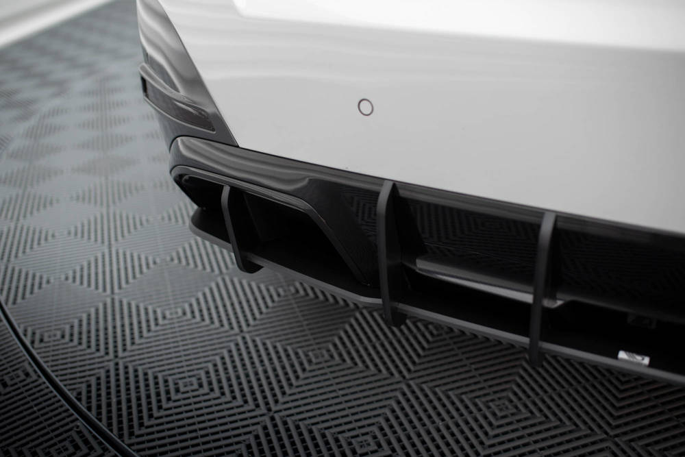 Diffuser Street Pro BMW i4 G26 M Pakket Maxton