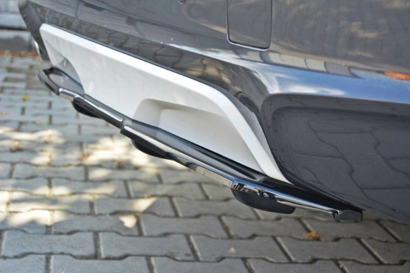 Centrale Achterspoiler BMW X4 M-Pack (met verticale bar)Glanzend Zwart