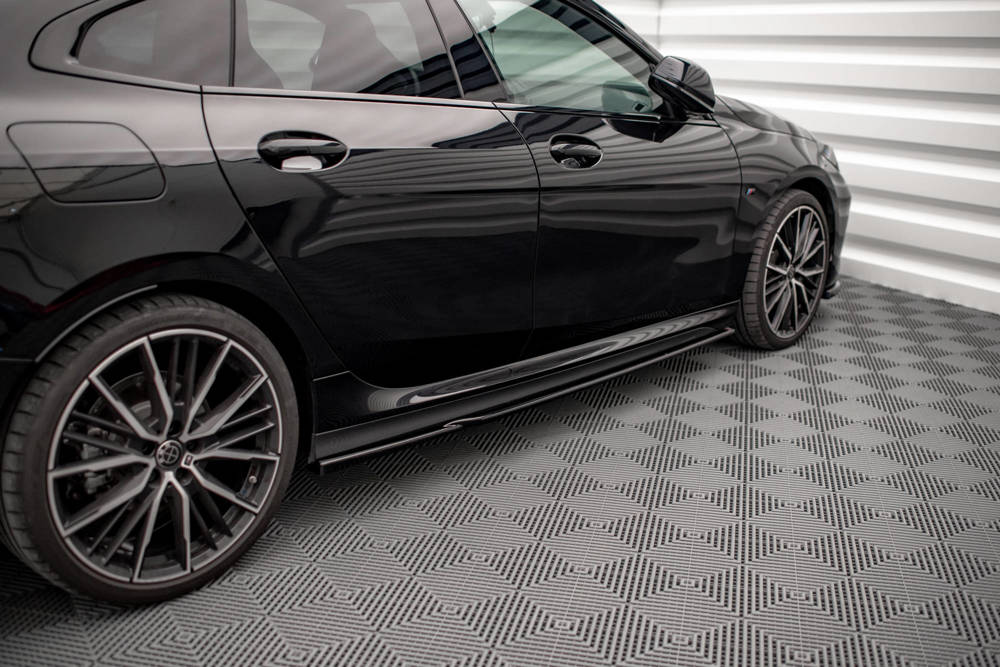 Zijskirts V1 BMW 2 Gran Coupe M pakket F44