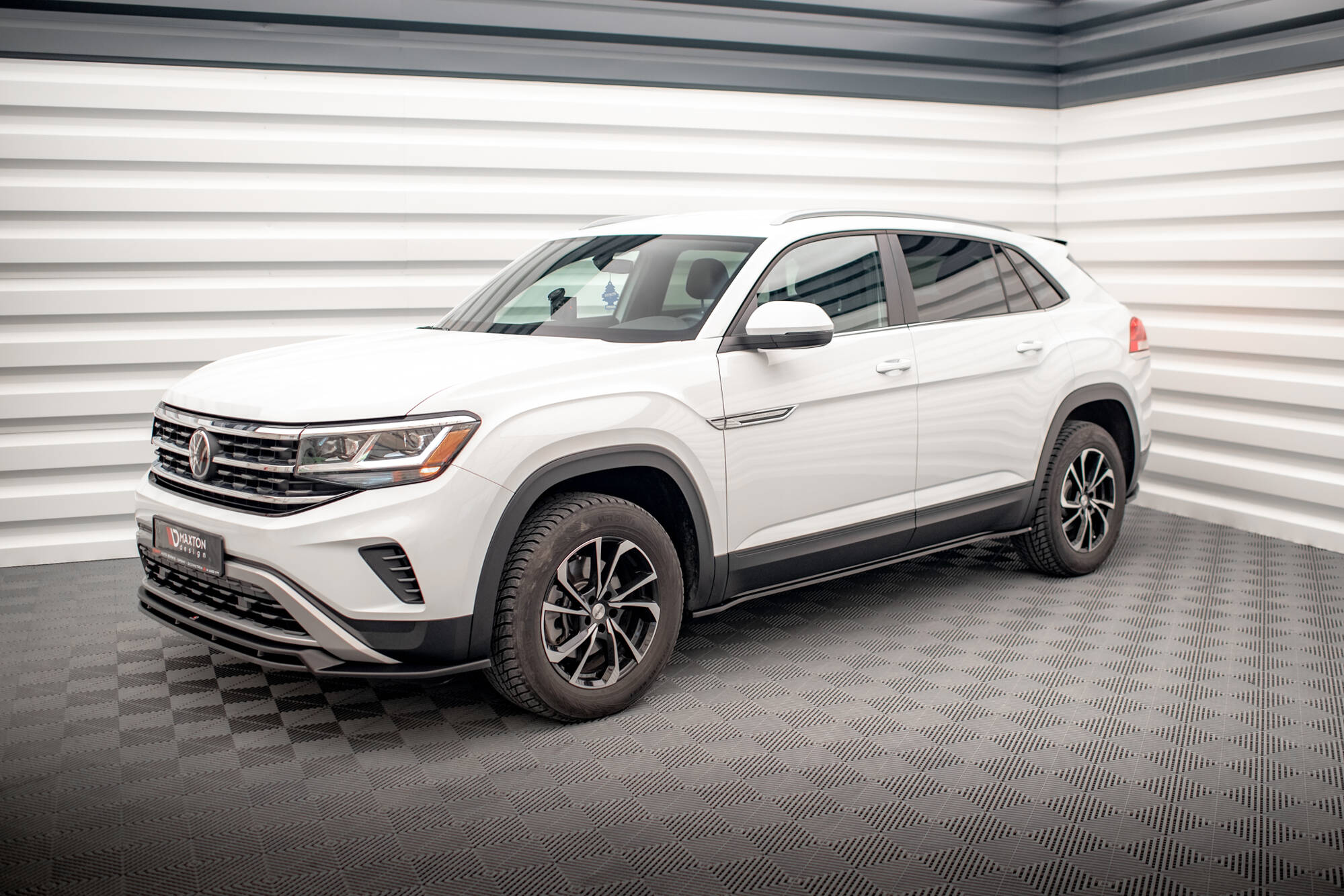 Bodykit Volkswagen Atlas Cross Sport Maxton Glanzend zwart
