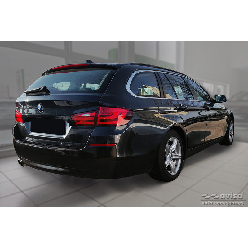 Zwart RVS Achterbumperprotector  BMW 5-Serie (F11) Touring 2011-2013 & Facelift 2013-2017 'STRONG EDITION'
