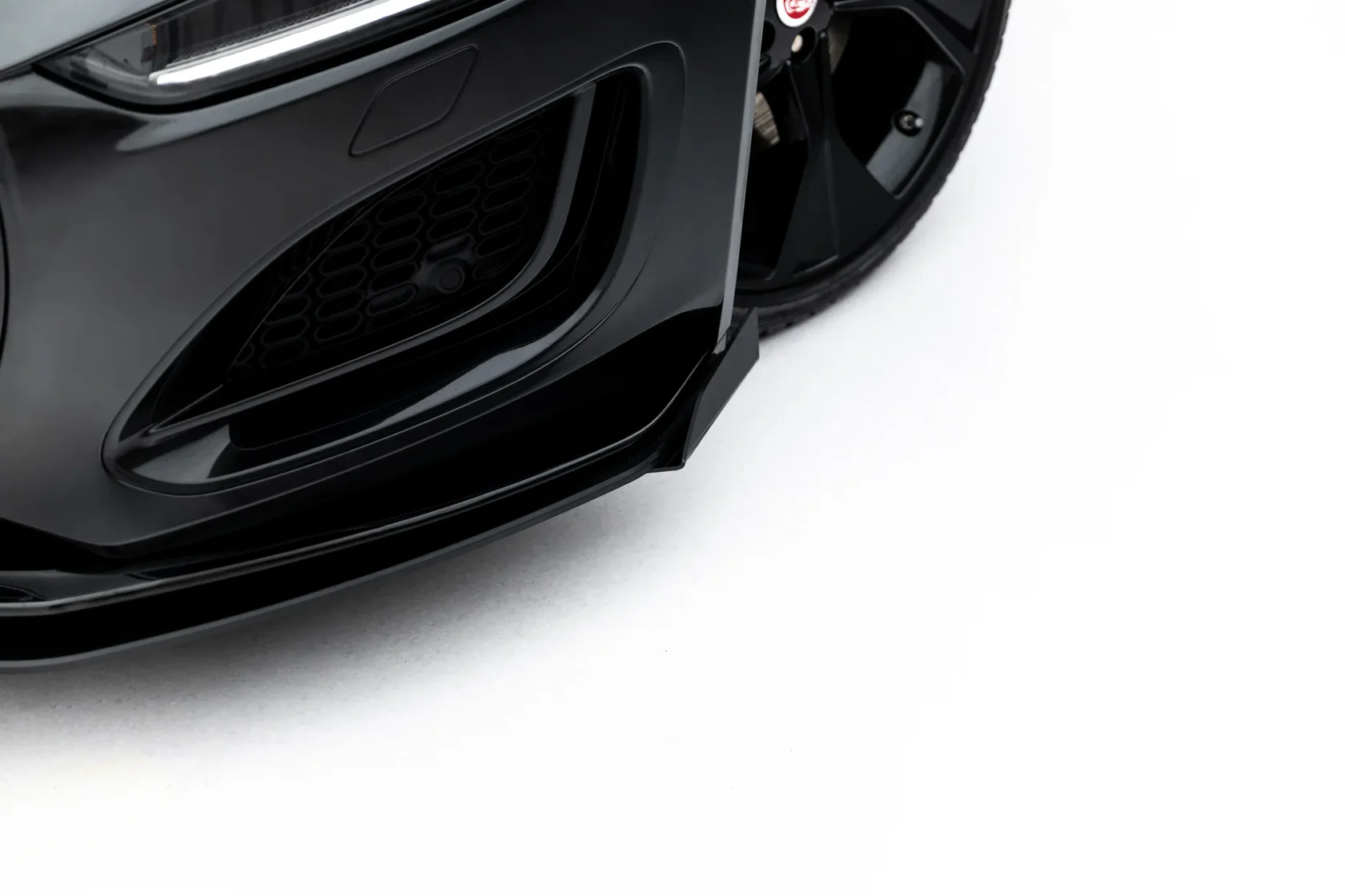 Voorspoiler + Flaps Jaguar F-Type X152 Facelift 2
