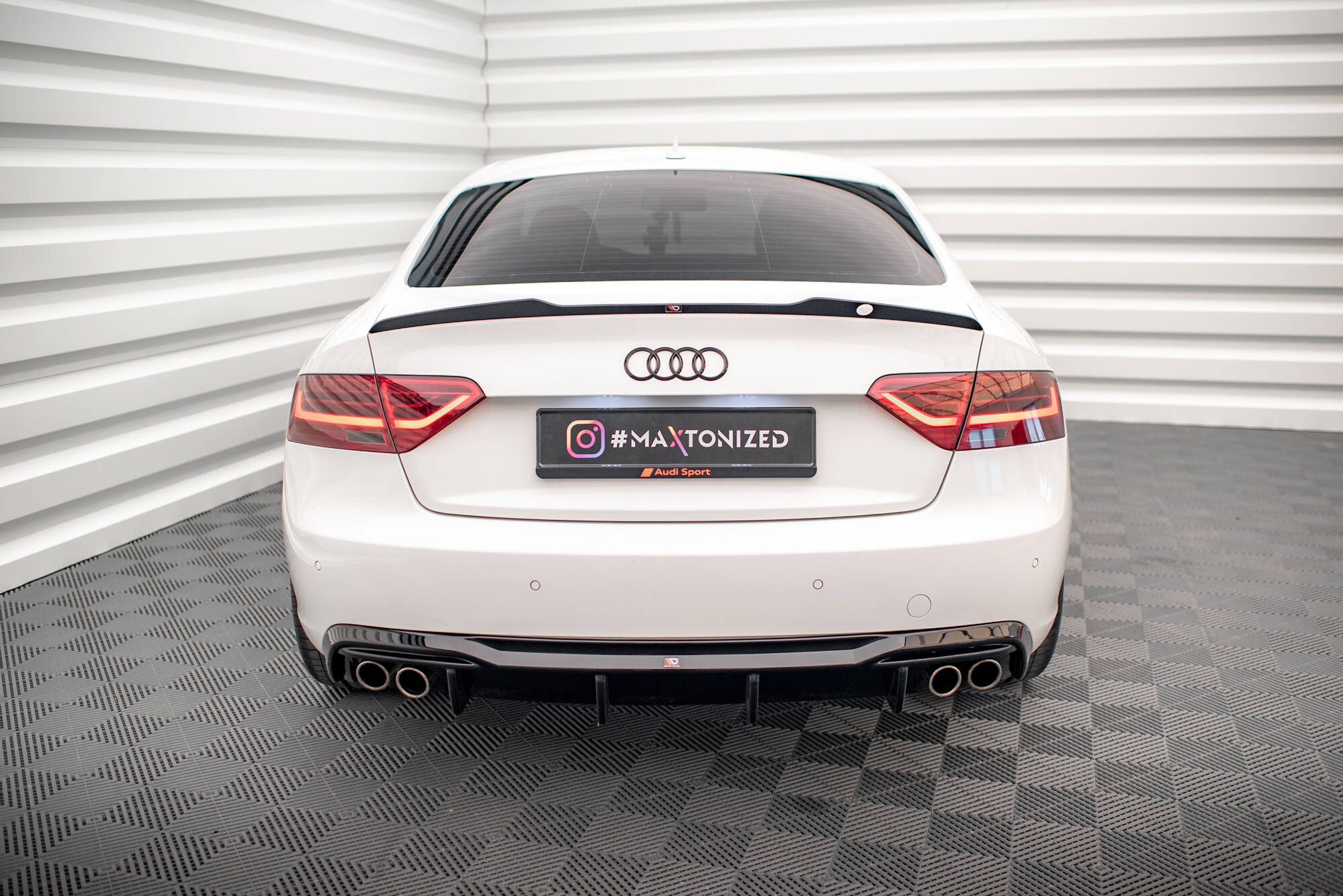 Achterdiffuser Audi A5 Sportback 8T Facelift (2011–2016, dual exhausts on both sides)