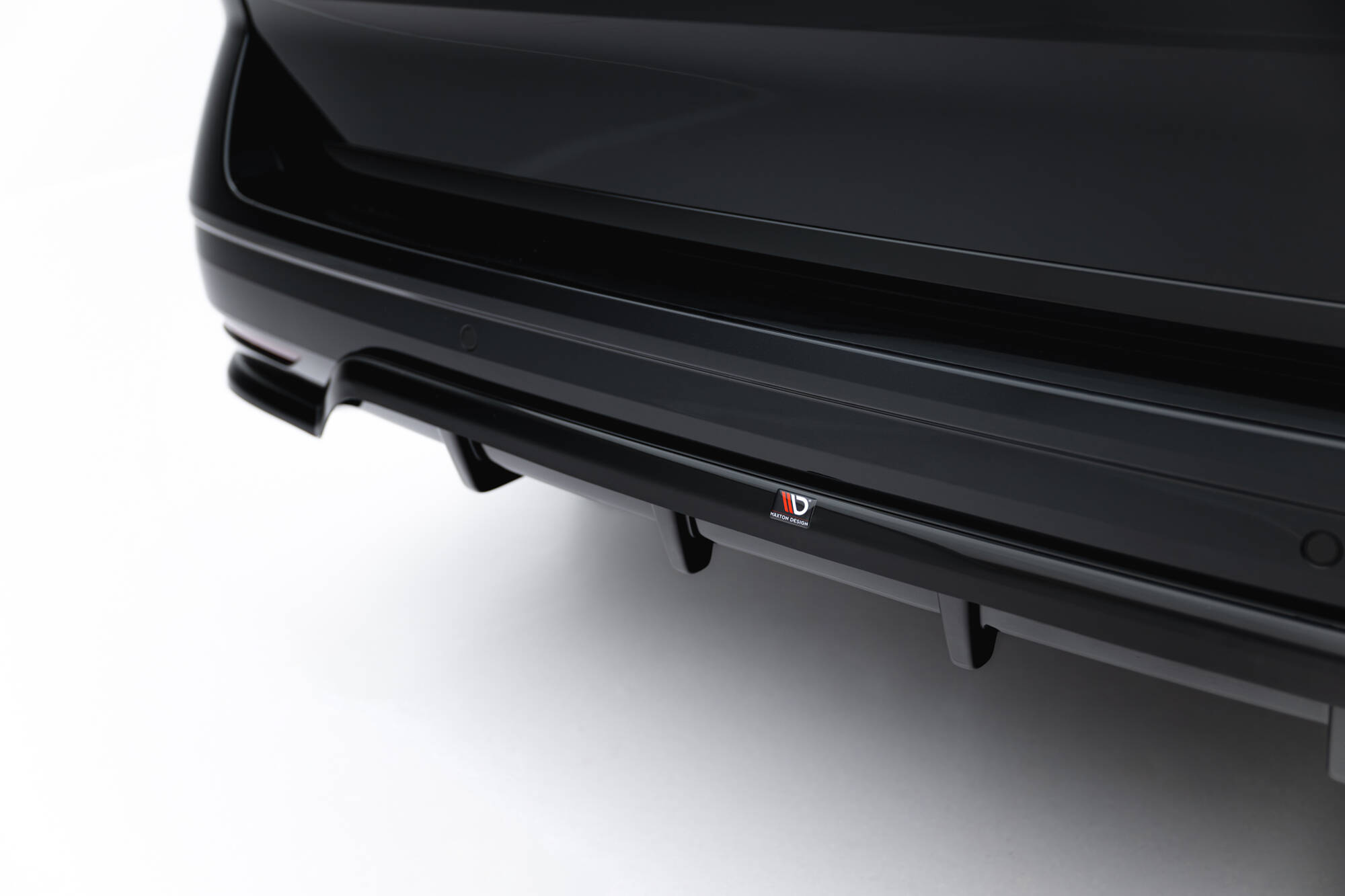 Achter Diffuser Volkswagen Multivan Long T7 Maxton Glanzend zwart