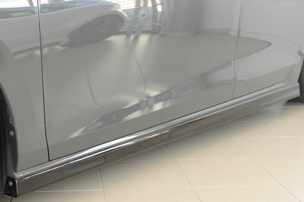 Zijskirts Seat Golf 7 (10.12-12.16) – glans zwart