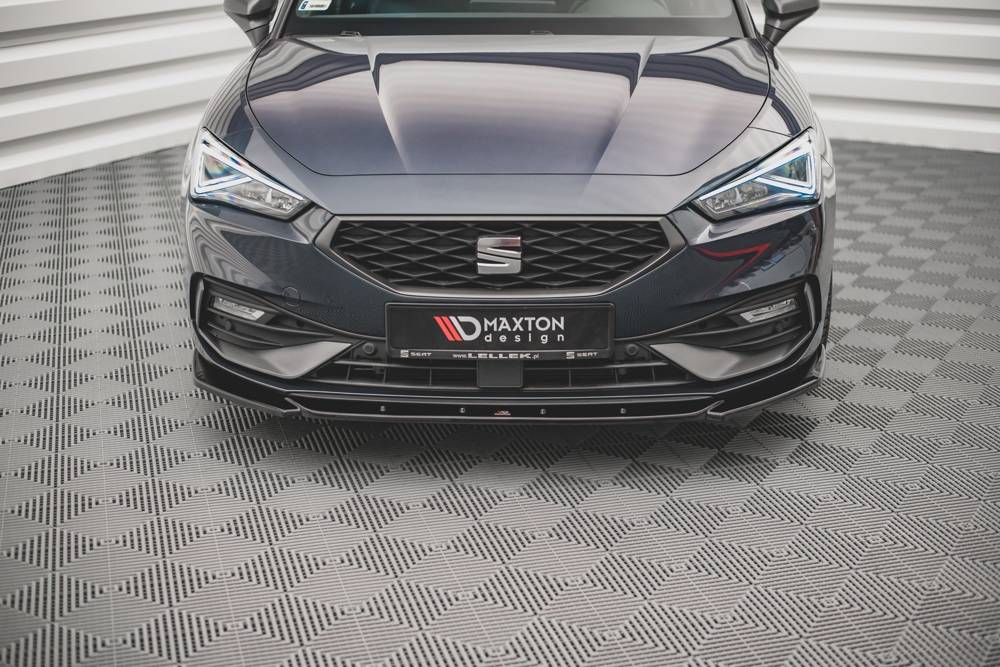 Voorspoiler V.2 Seat Leon FR MK4 Glans Zwart