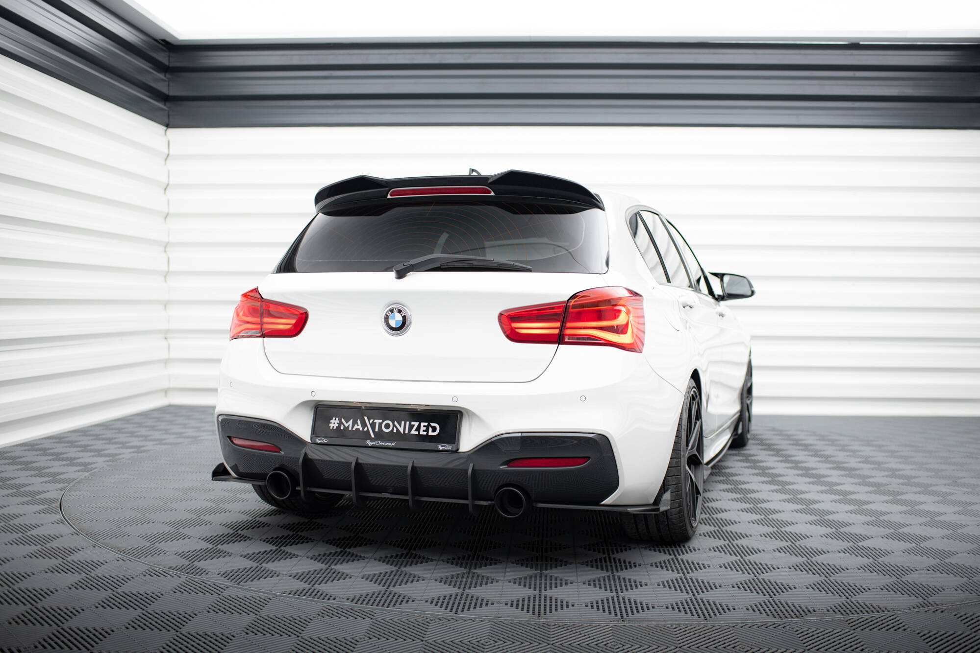 Bodykit BMW M140i F20 Facelift V.1 (2015–2019)
