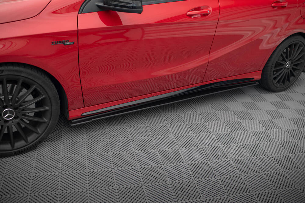 Zijskirts Mercedes A Klasse AMG Pakket / A45 AMG W176 Maxton Street Pro