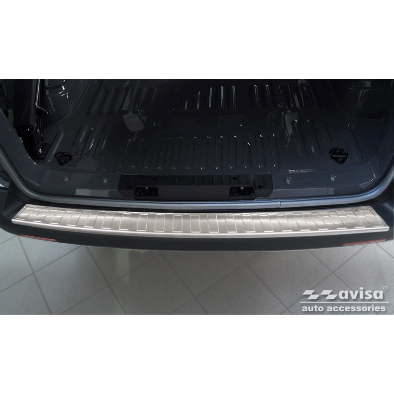 RVS Achterbumperprotector  VW Transporter T5 2003-2015 (alle) & T6 2015- / FL 2019- (met achterdeuren) 'XL' 'Ribs'
