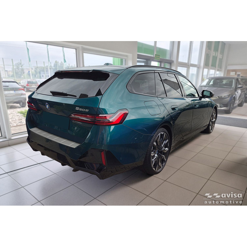 Avisa RVS gepoedercoate Achterbumperprotector  BMW 5 Serie Touring (G61) 2024- incl. M-Sport 'Soft Silver'