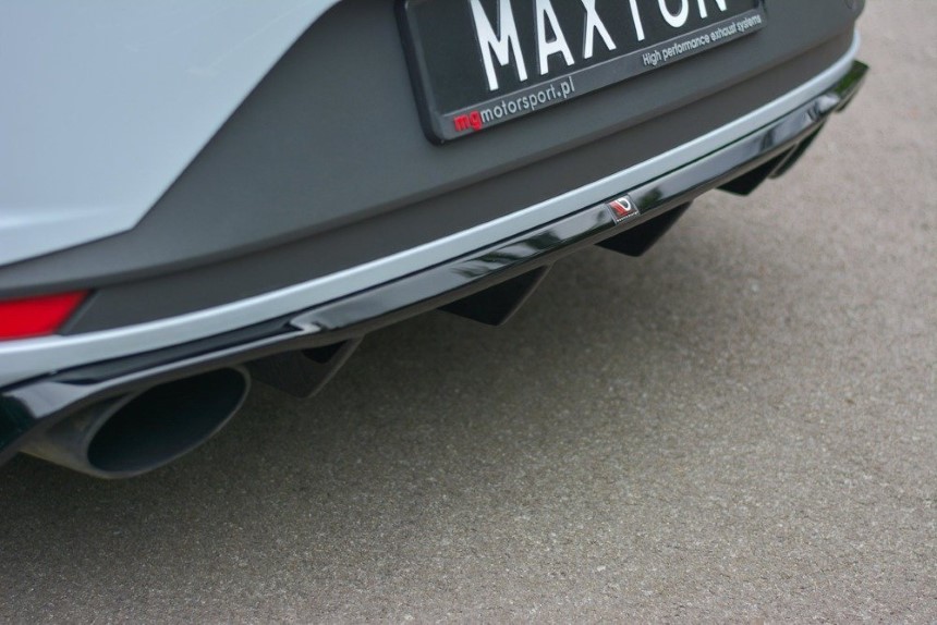 Diffuser Seat Leon Cupra FR 5F Maxton Design glans zwart