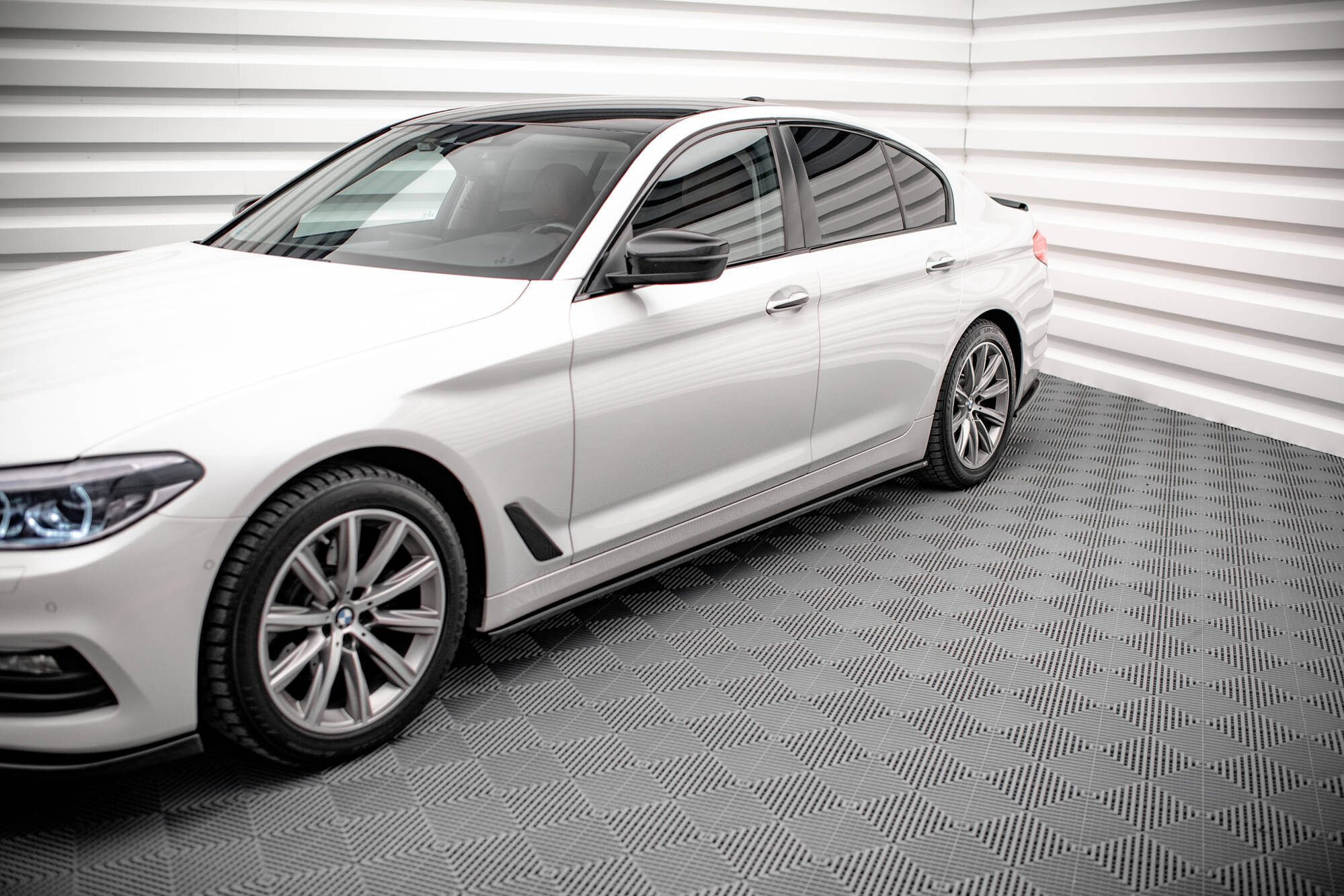 Bodykit – BMW 5 Sedan G30 (2017–2020)