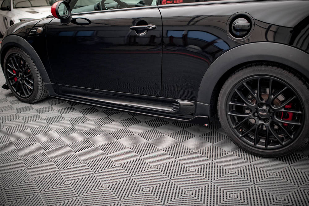 Zijskirts V.2 Mini Cooper John Cooper Works R56 Maxton Glans Zwart