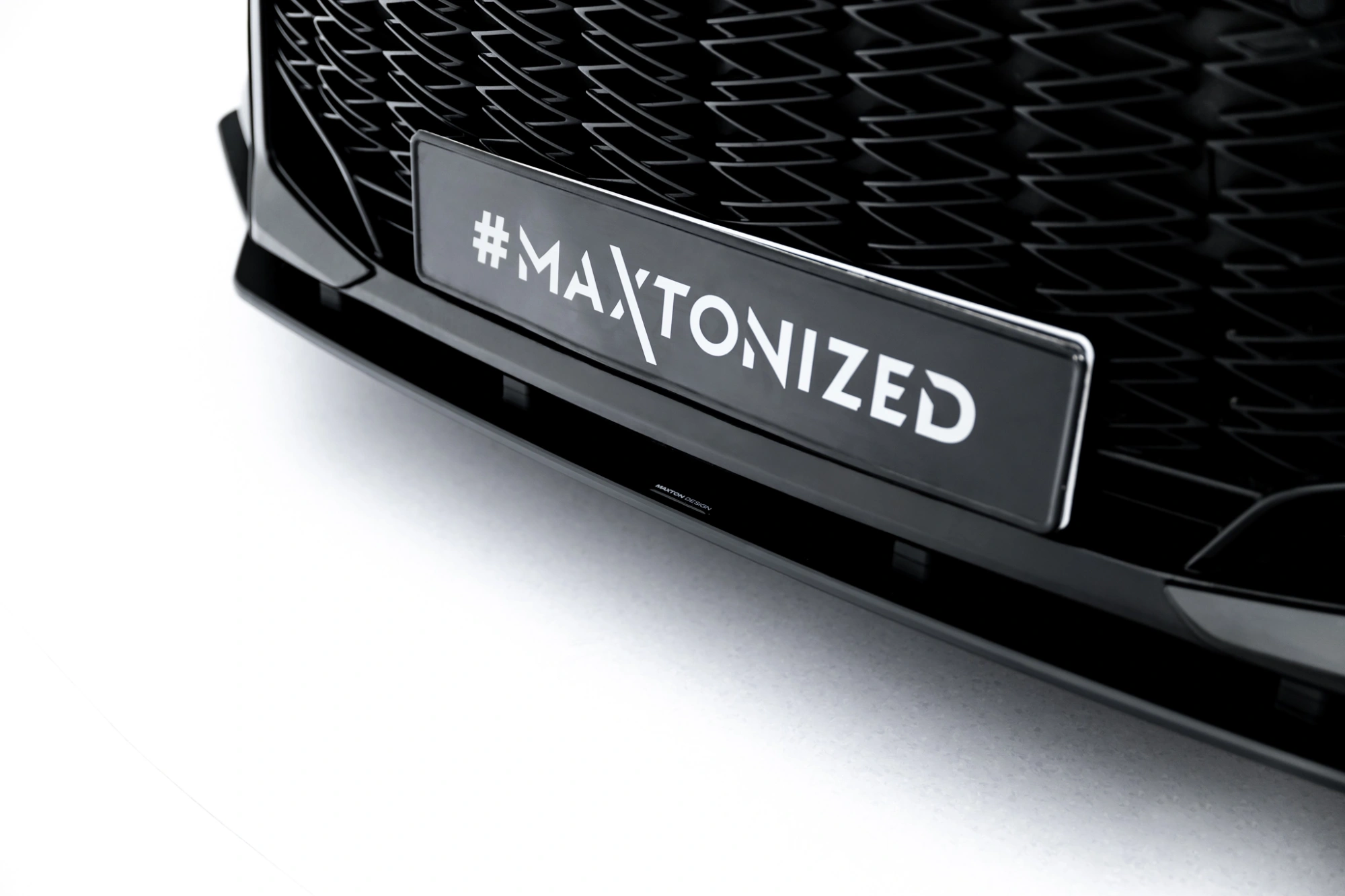 Voorspoiler Lexus IS 500 Mk3 Facelift 2 (XE30) Maxton Street Pro + Flaps