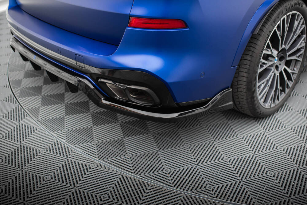 Diffuser V.2 BMW X5 G05 M-Pack FL Maxton Glanzend Zwart SCHADE