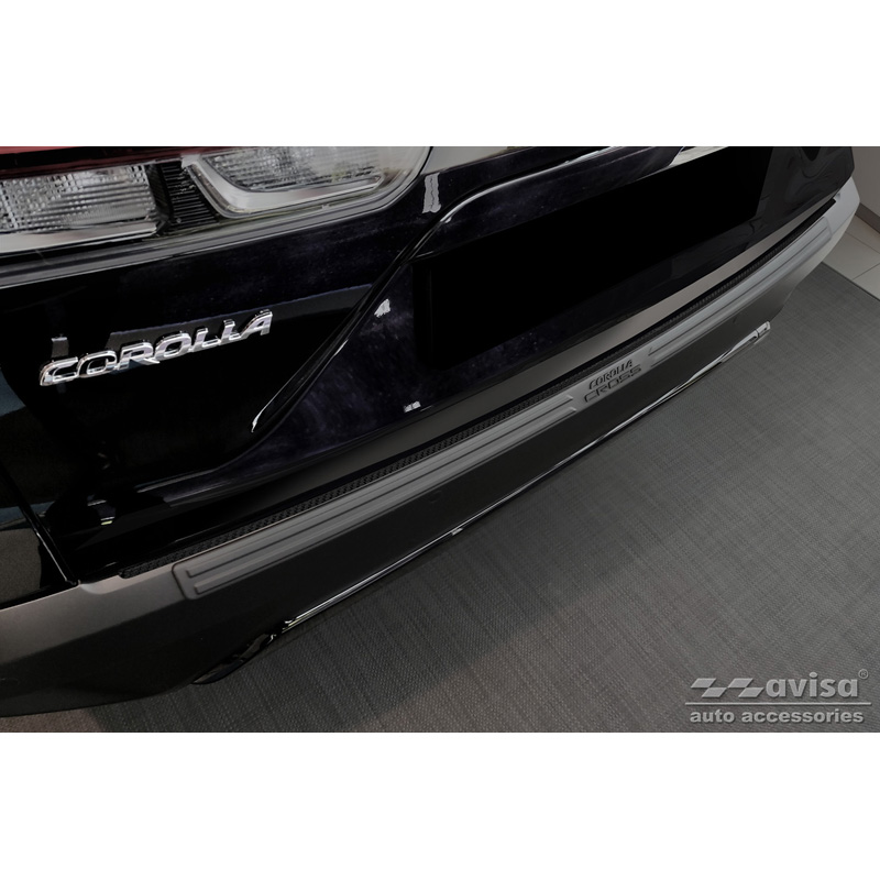 Echt 3D Carbon Achterbumperprotector  Toyota Corolla Cross 2022- 'Ribs'