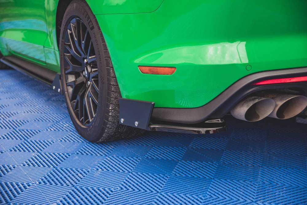 Zijdiffusers met Canards Ford Mustang GT MK5 FL Maxton Glans Zwart