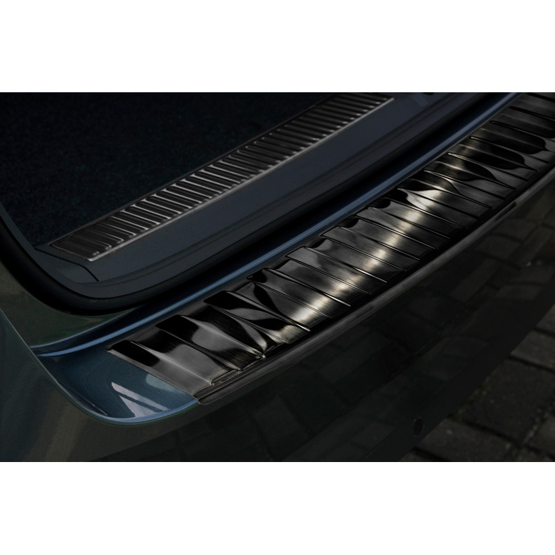 Zwart RVS Achterbumperprotector  Skoda Superb III Combi 2015-2019 & Facelift 2019-2024 incl. Scout 'Ribs'