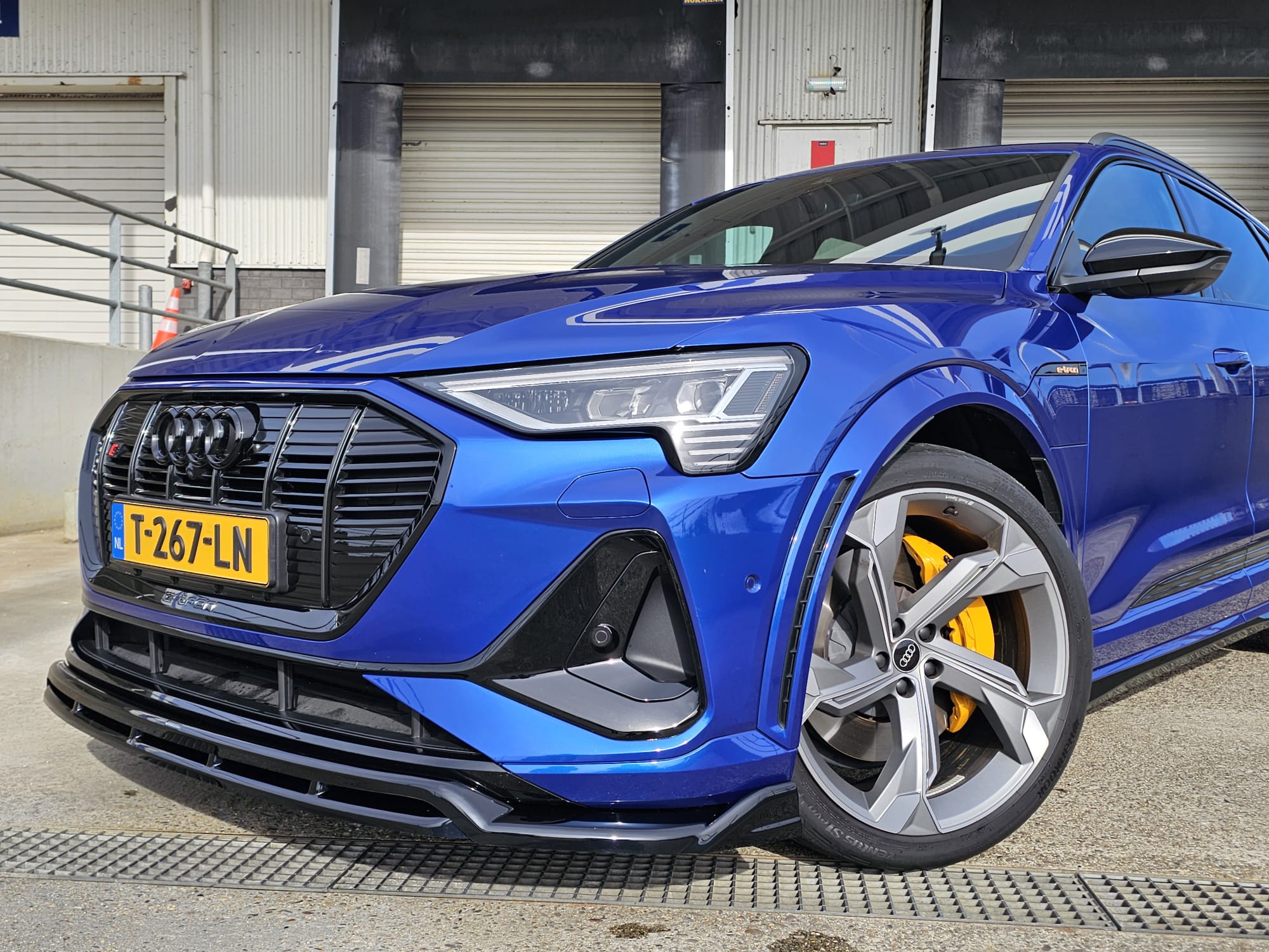 Voorspoiler Audi e-Tron S-Line Glans Zwart Maxton
