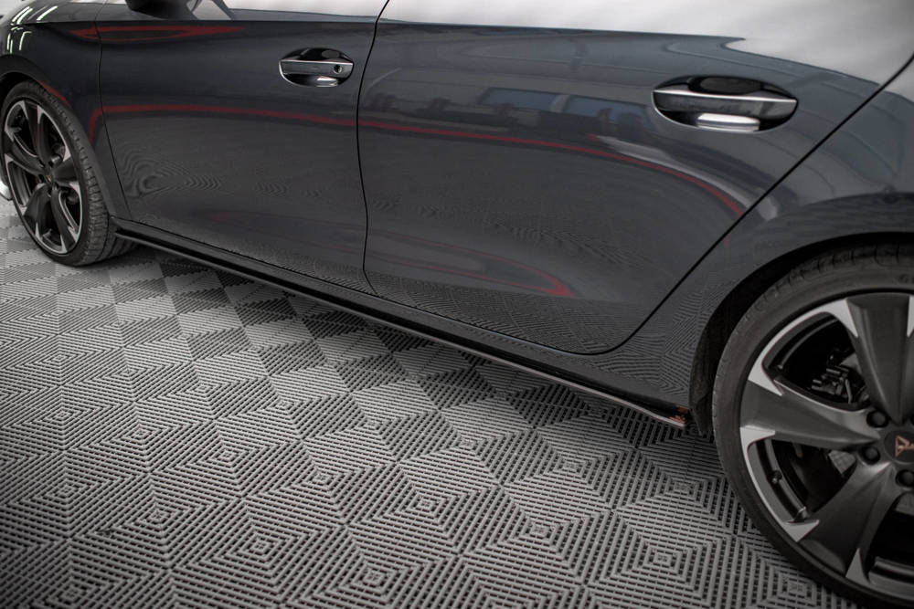 Zijskirts Street Pro Seat Leon Cupra Maxton