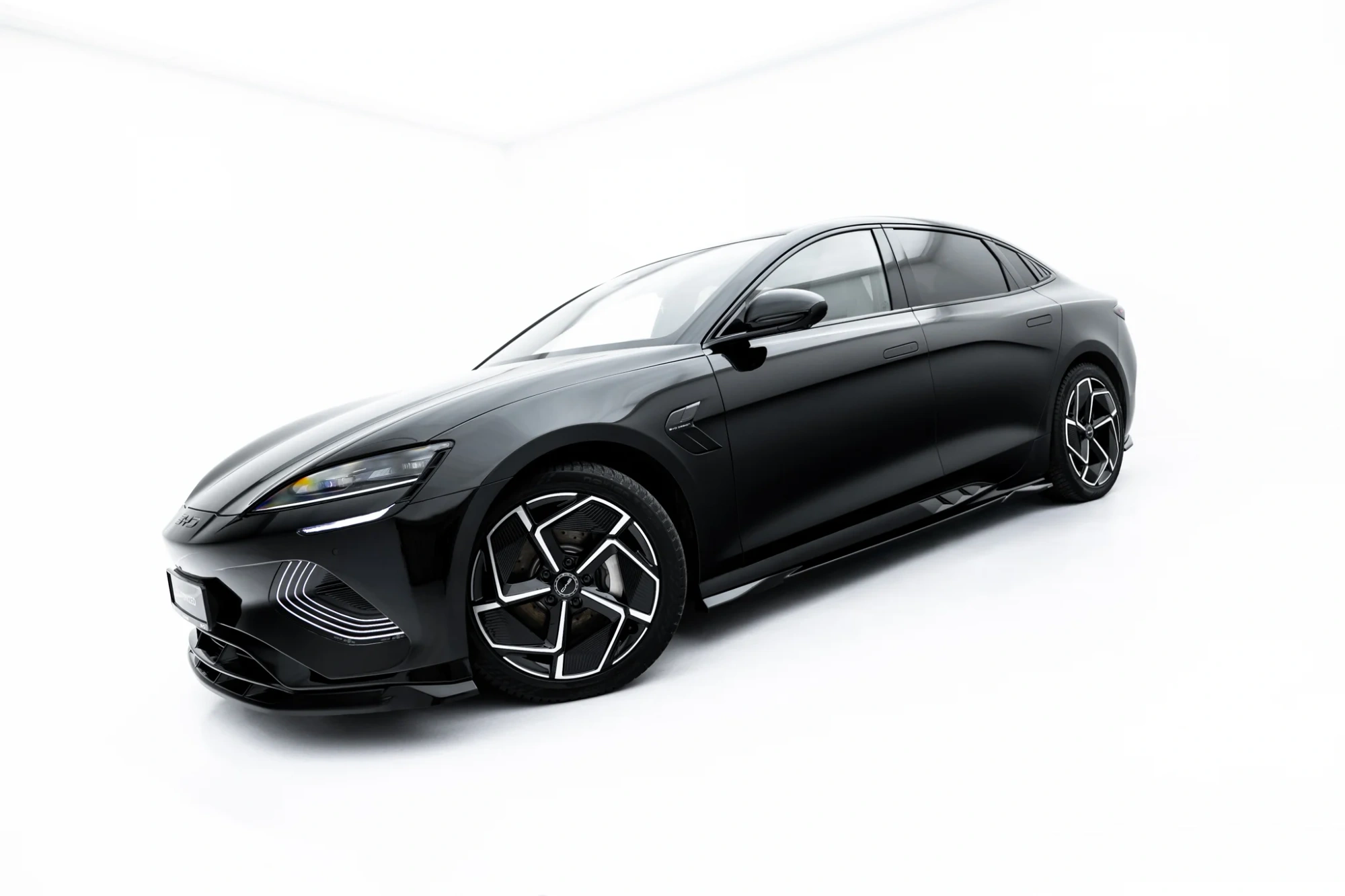 Bodykit BYD Seal Mk1 – Maxton Design Glans Zwart