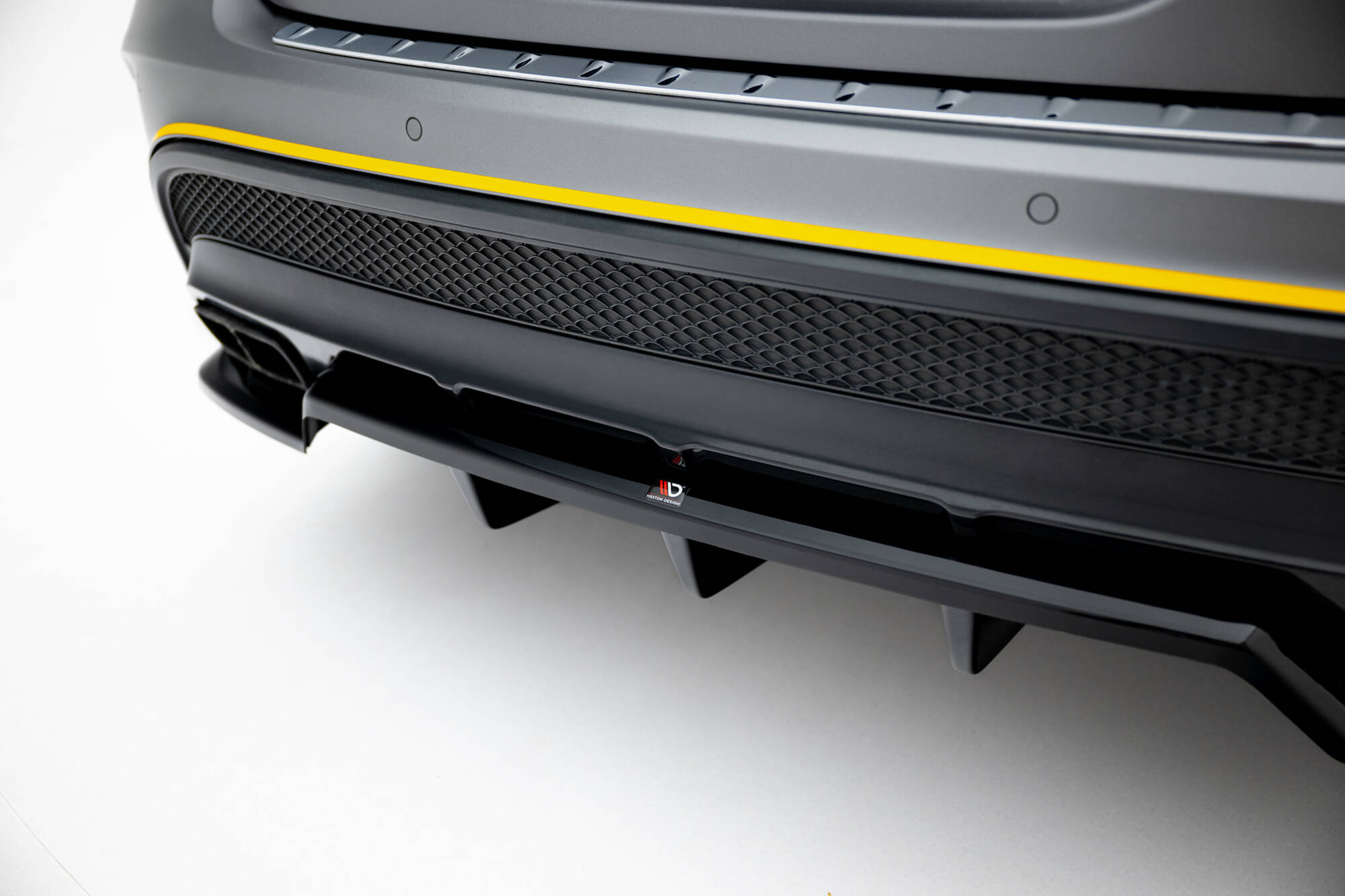 Achter Diffuser Mercedes-Benz GLA 45 AMG Off-roader X156 Maxton Glanzend zwart