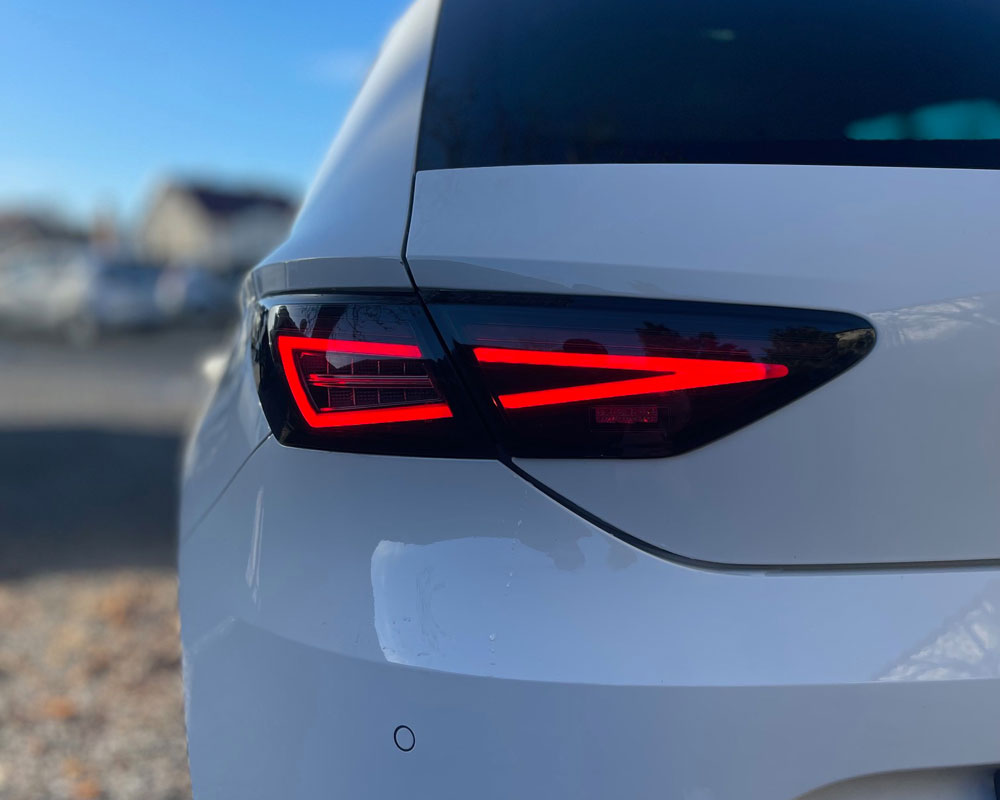 Achterlichten Seat Leon III 3 5F 12-20 zwart/smoke dynamisch voor LED