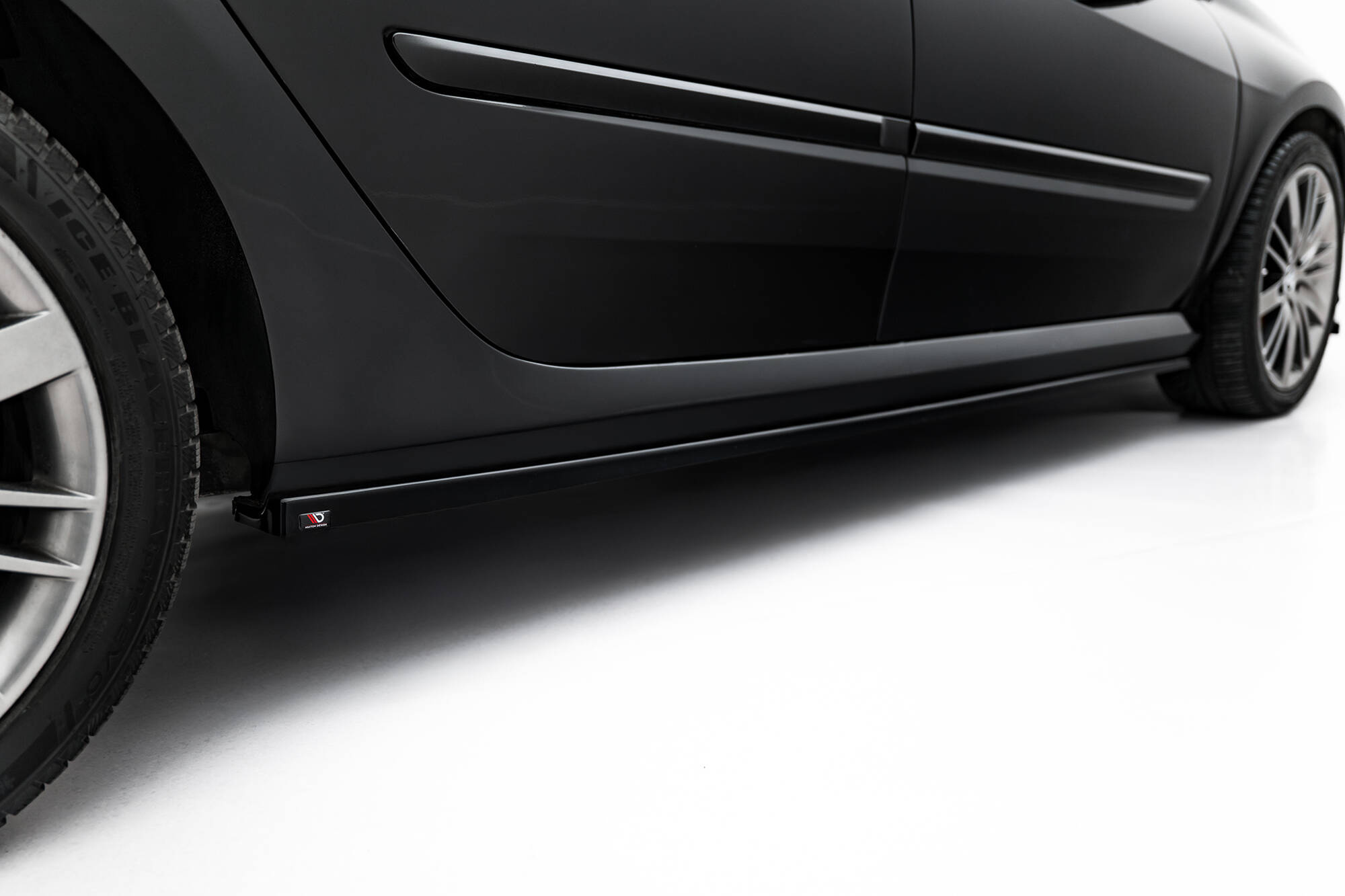 Bodykit – Renault Laguna Hatchback GT Mk3 (2008–2010)