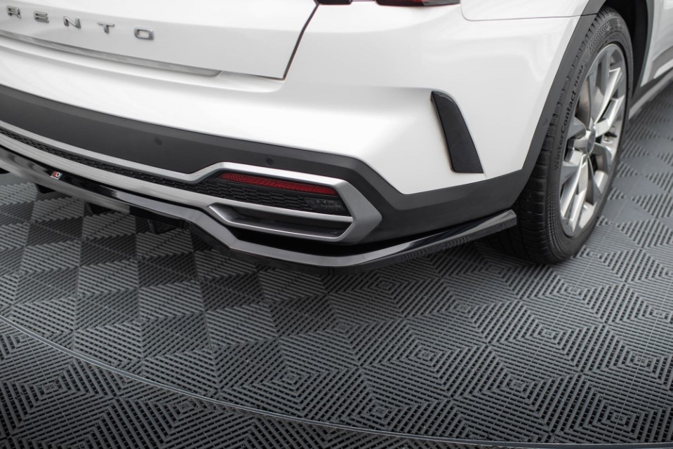 Achter Splitter Kia Sorento Mk4 2020-.. Glans Zwart