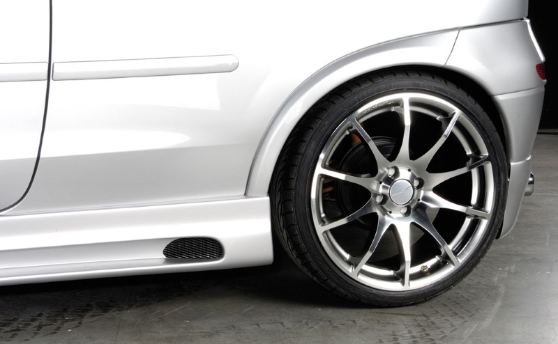 Zijskirts Opel Corsa C GTC Rieger met uitsnede